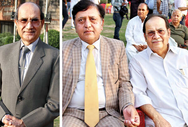 (L) Anis Ansari (R) BD Naqvi and THK Ghauri (BCCL/ Aditya Yadav)
