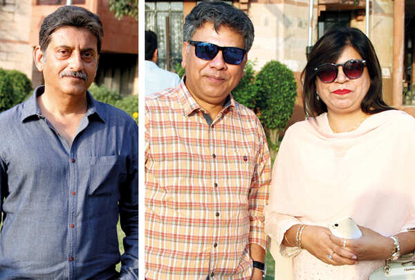 (L) Mohammad Rashid (R) Nayyer and Sabiha Ahmed (BCCL/ Aditya Yadav)