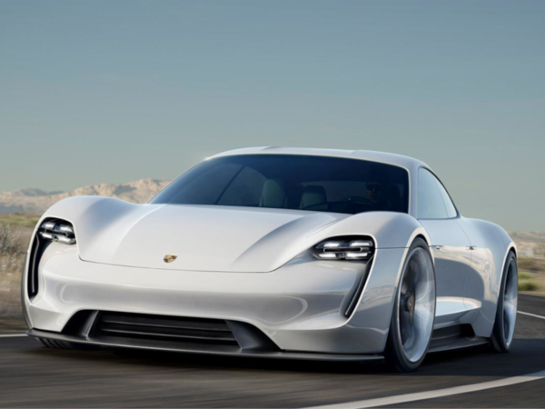 porsche (electric )mission e taycan concept car.jpg
