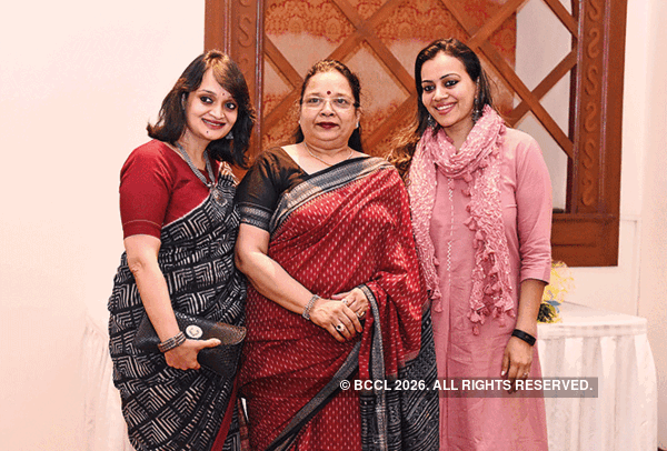 Richa,-Shashi,-Shikha-(family)