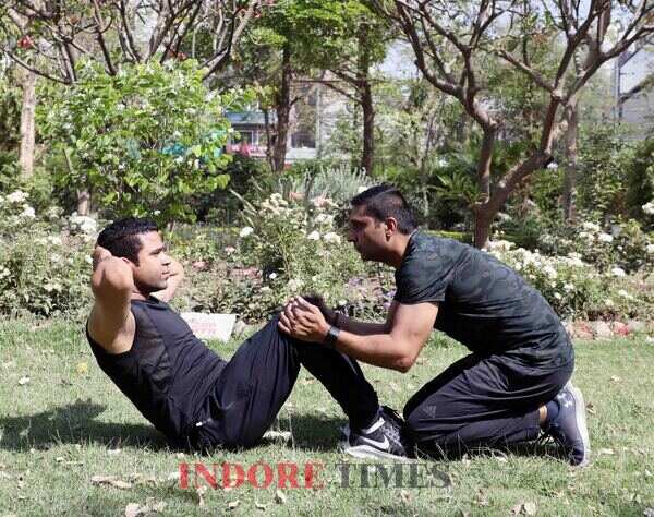 Neeraj Bhansali and Chandresh Jhurani doing workout_edit