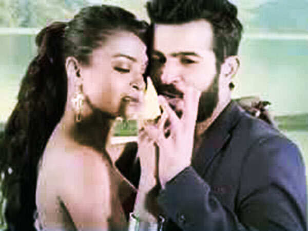 AajPhir-HateStory