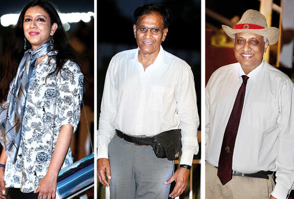 (L) Diya Badgel (C) Fredrick (R) Jaideep Mathur (BCCL)