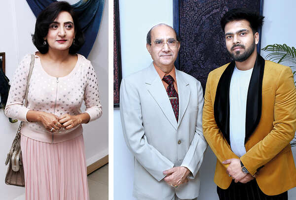 (L) Asma Hussain (R) Dr Anis Ansari and Divyanshu Rastogi (BCCL/ Vishnu Jaiswal)