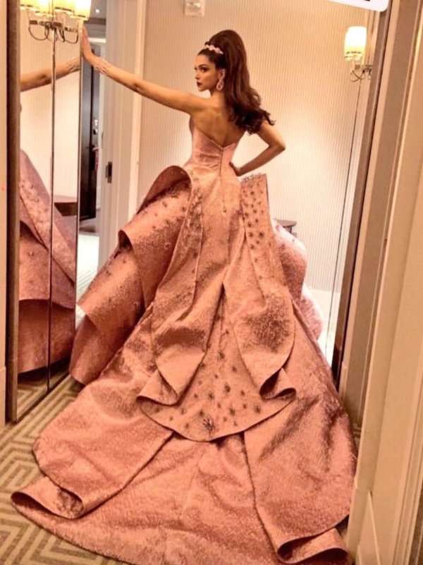 Photos Deepika Padukone s Met Gala 2019 look is all things dreamy Hindi Movie News Times of India