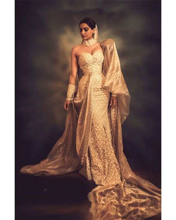 Sonam after party (2)