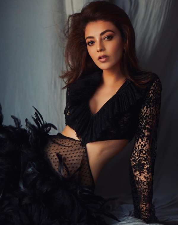600px x 757px - Hot-to-handle! Kajal Aggarwal looks sultry and absolutely stunning in a  flaming red outfit | Telugu Movie News - Times of India