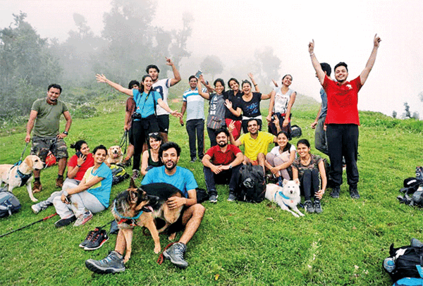 P1-Pet-vacation-tails-n-trails-(1)