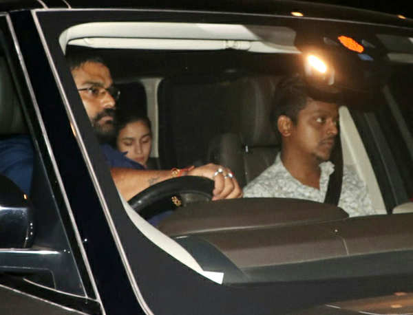 Alia Bhatt gets snapped outside Ranbir Kapoor's residence; see photos ...