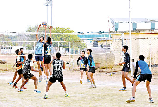 A game of volleyball in progress at the Sports College (BCCL/ Vishnu Jaiswal)