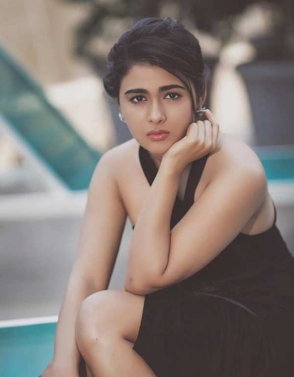 Arjun Reddy' fame Shalini Pandey is a hot mess and these sexy photos are  proof