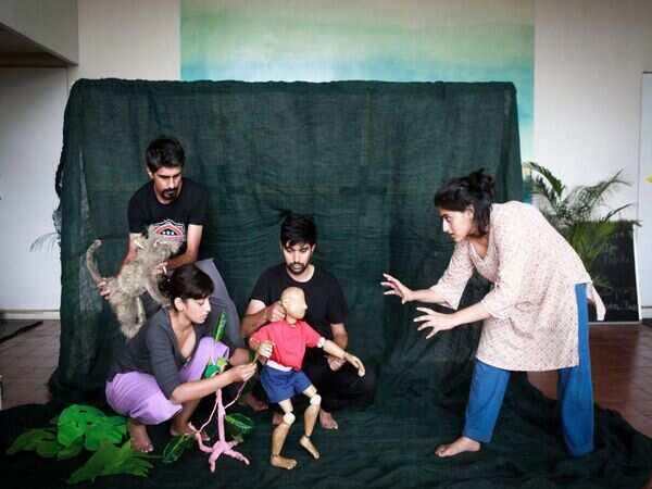 Bt26Puppets04