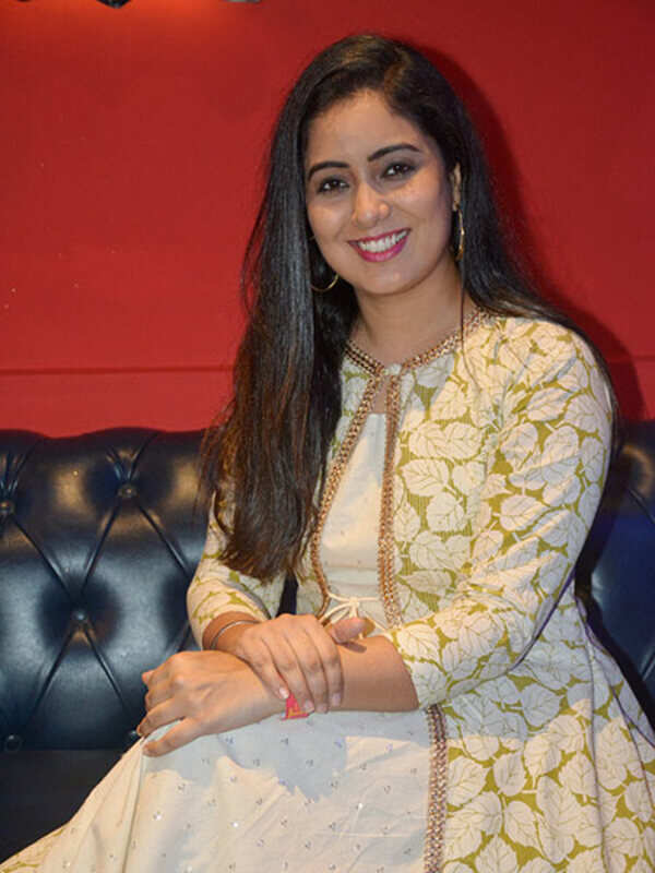 Harshdeep-Kaur---Solo