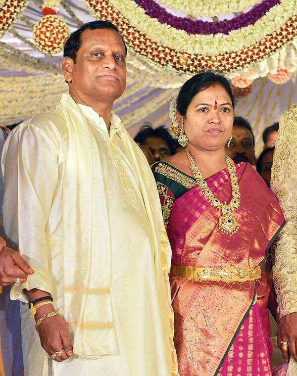 pg3_sneha_wedding9