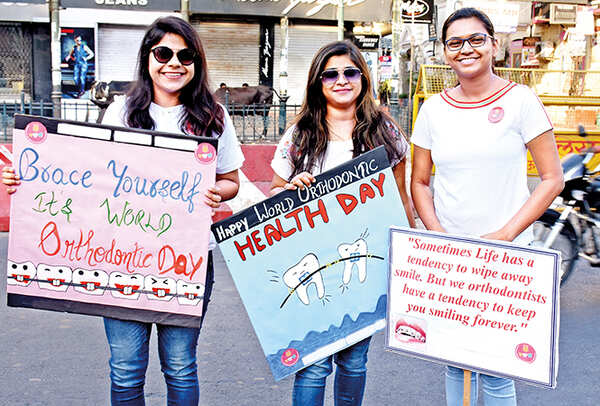 (L-R) Dr Stuti Raj, Dr Sneha Singh and Dr Sonal (BCCL/ Vishnu Jaiswal)