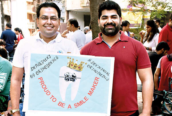 Dr Asgar Ali (L) & Dr Devendra Singh (BCCL/ Vishnu Jaiswal)