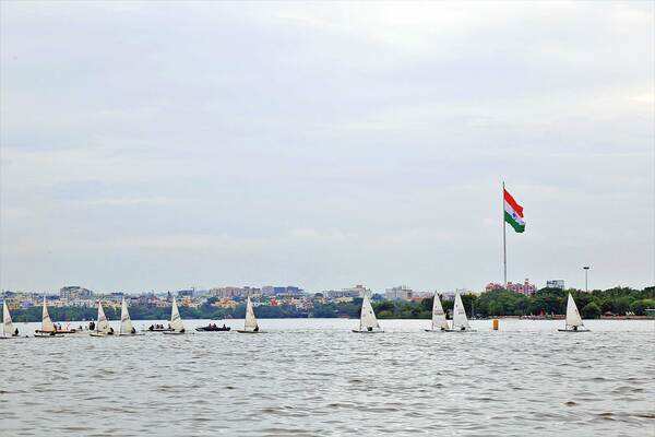 pg2_sailing2