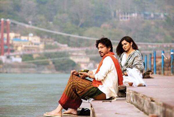 qarib-qarib-single-movie-stills