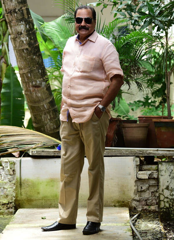 Spadikam George (8)