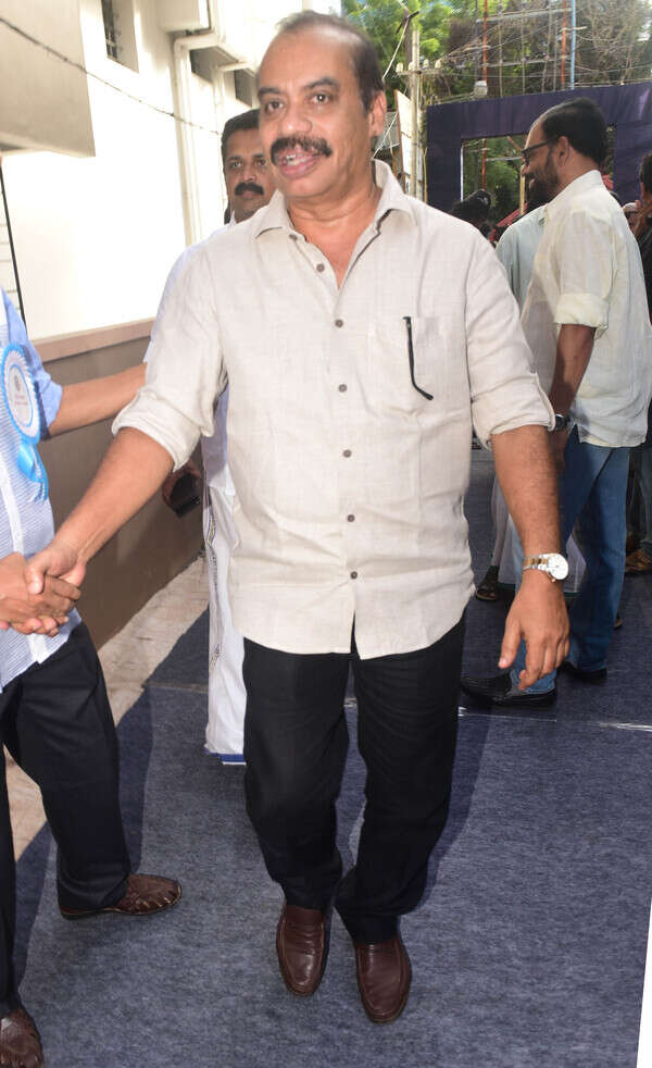 Sathyan Anthikkad 01