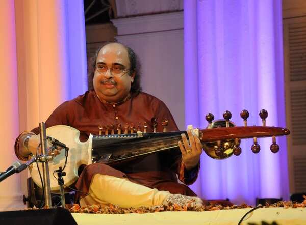 Pt Tejendra Narayan Majumdar (2)