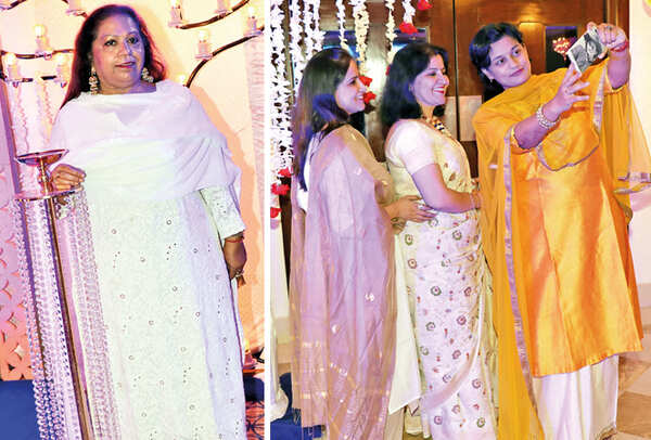 (L) Pooja Mohley (R) Pushpa, Sudha Mishra and Shipra Bhargava (BCCL/ Unmesh Pandey)