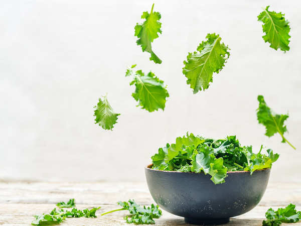 Is raw kale good or bad for health, find out! - Times of India