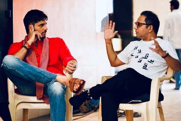 Shaailesh Singh - Siddharth Malhotra.