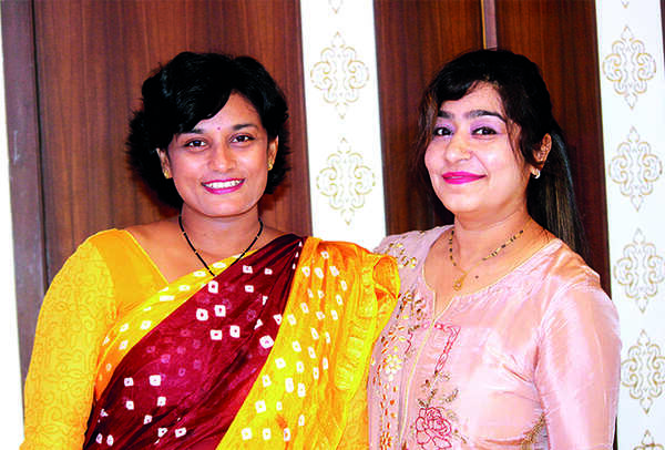 Shipra Bhargava (L) and Sanjana (BCCL/ Arvind Kumar)