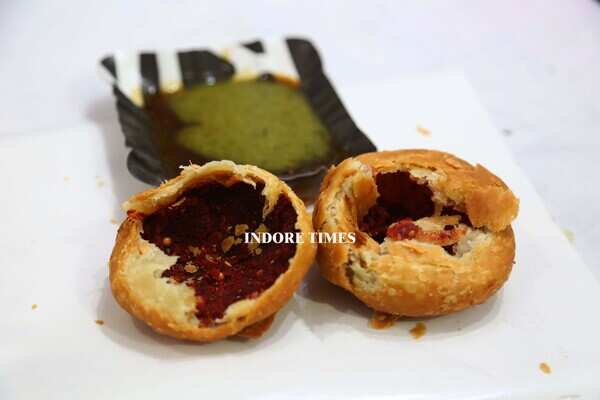 Lahsuni mewari kachori_edit(1)