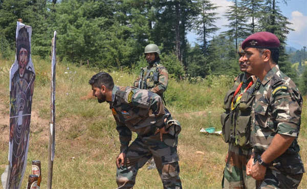 Dhoni to train in J-K, permission to train with Indian Army approved:  Reports - The Statesman