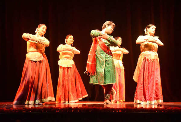 nartan sarwaswam_directed by prof mandavi singh (2)