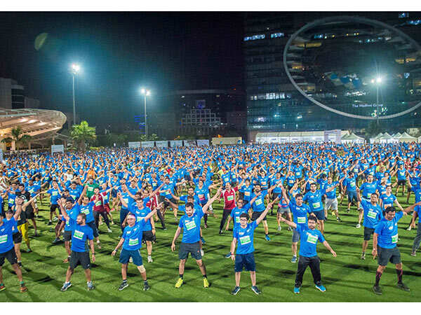 The-participants-perfrom-warmup-exercises-before-flag-off