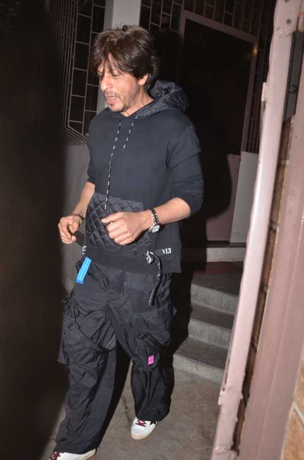 Shah Rukh wears Golden Goose Deluxe Brand Sneakers again | GQ India | GQ  India