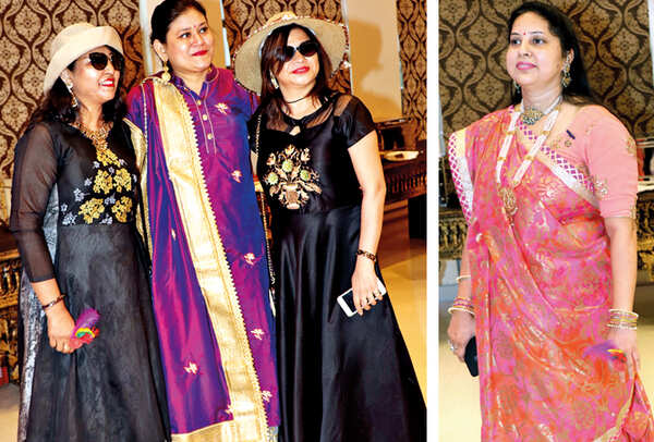 (L) Jaimala Agrawal, Alpana Agrawal and Sachi Agrawal (R) Meenu Agrawal (BCCL/ Unmesh Pandey)