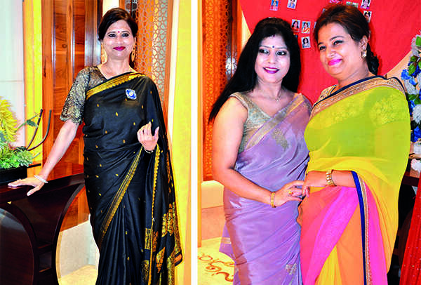 (L) Neelu Gupta (R) Neena Gupta and Kanchan Tiwari (BCCL/ IB Singh)