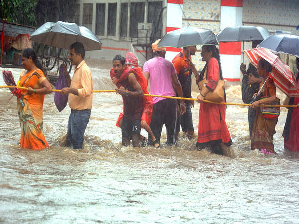 Mumbai rains: Government's disaster management failed, says Congress ...