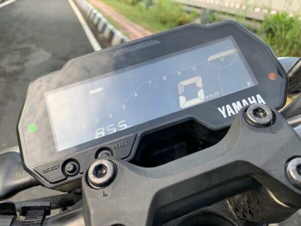 Yamaha MT-15 Review: Yamaha MT-15 road test review: Looks mean, makes ...