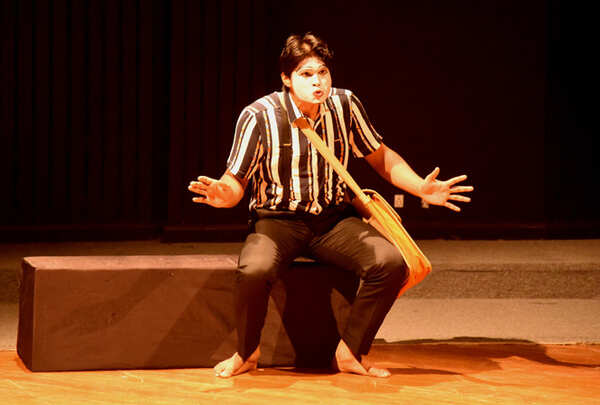 mime festival _unfulfilled bag (3)