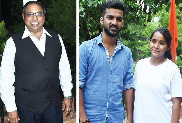 (L) DC Pandey (R) Mohan Soni and Pawni Gupta (BCCL/ Vishnu Jaiswal)