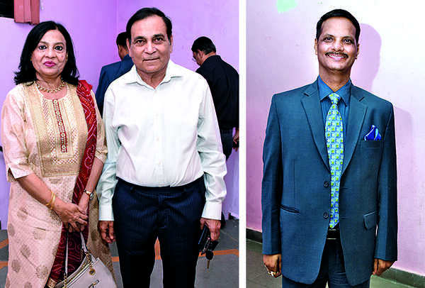 (L) Farida Yasmeen and Zafar Nabi (R) Mahesh Srivastava (BCCL/ Farhan Ahmad Siddiqui)