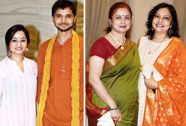 (L) Manisha and Privendra Singh (R) Neelam Ojha and Dr Shireen Pandey (BCCL/ Aditya Yadav)