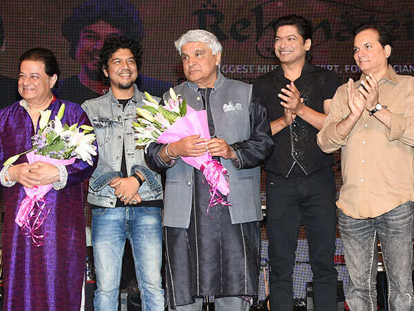 Anup-Jalota,-Papon,-Javed-Akhtar,-Shaan,-Jatin-Lalit