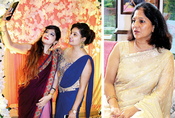 (L) Bhagyashree Seth and Soumya Khosla (R) Amita Khanna (BCCL/ Arvind Kumar)