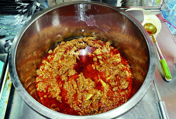 Aparshakti Khurana came all the way from Lucknow to have Anil’s famous mutton curry (BCCL)