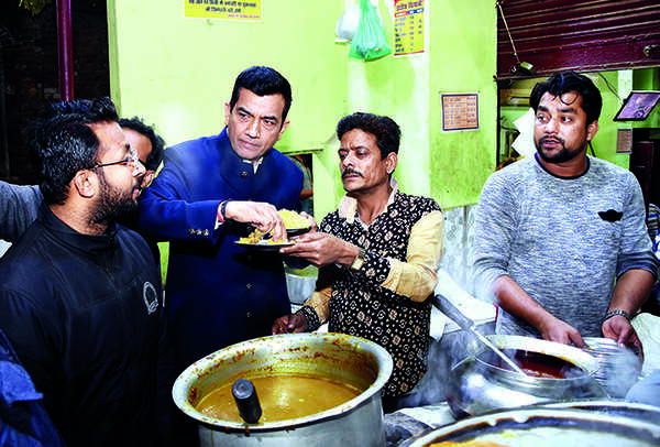 Celebrated chef, Sanjeev Kapoor says the best biryani in the world is cooked in Lucknow. Need we say more! (BCCL)