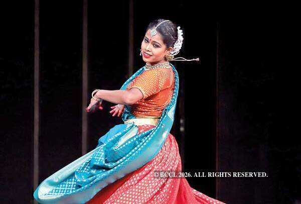 Artistes pay classical tribute to Gandhi and Dinkar in Delhi | Events ...
