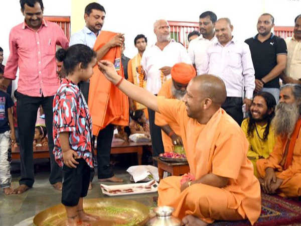 Photos Yogi Adityanath Performs Kanya Pujan At Gorakhnath Temple Lucknow News Times Of India 