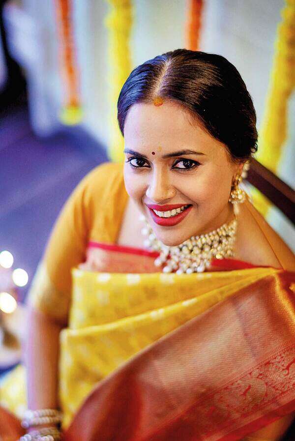 HT08_DASEHRA_SAMEERA_TURN