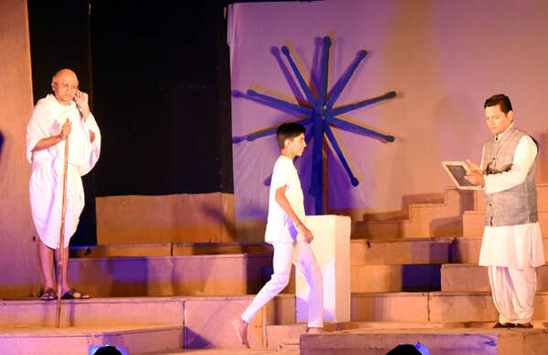 play bharat bhagya bhidhata